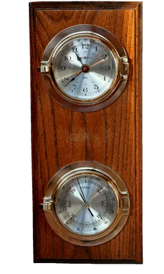 Морские корабельные каютные часы с боем 70х годов 20 века в комплекте с  оригинальным барометром. Настенное исполнение, крутой ценный подарок на  юбилей моряку яхтсмену любителю моря