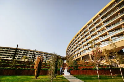 Отель «Mriya Resort and Spa» (Мрия Резорт энд Спа), Оползневое – цены,  номера, фото, отзывы, контакты | Hotelsi.com