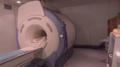 закрытый МРТ томограф GE в НИИ Поленова на ул. Маяковского, 12, СПб -  YouTube