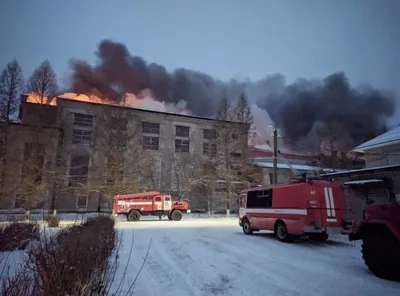 Файл:Крестовоздвиженская церковь в селе Мурыгино Юрьянского района  Кировской области постройки 2009 года.jpg — Википедия