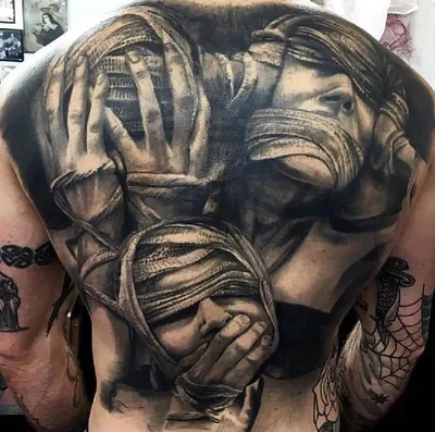 Мужские тату на спине - фото и эскизы. Татуировки на спину для мужчин