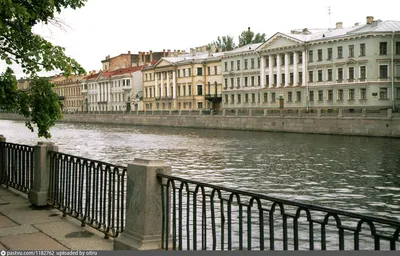 Санкт Петербург, набережная реки …» — создано в Шедевруме