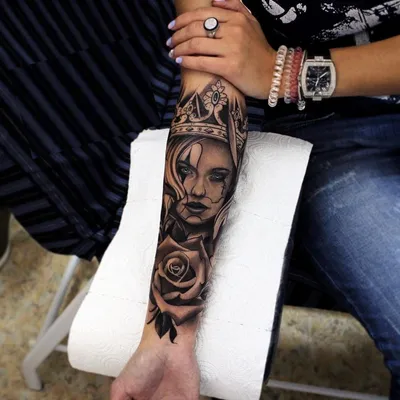 Татуировка женская графика + дотворк на предплечье цветы - мастер Мария  Бородина (Челнокова) 5224 | Art of Pain