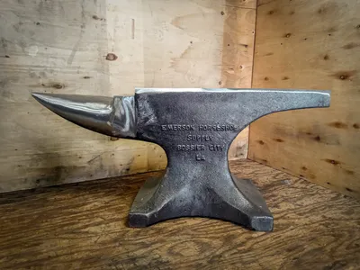 Blacksmithing наковальня из рельса | Anvils, Blacksmith tools, Metal working