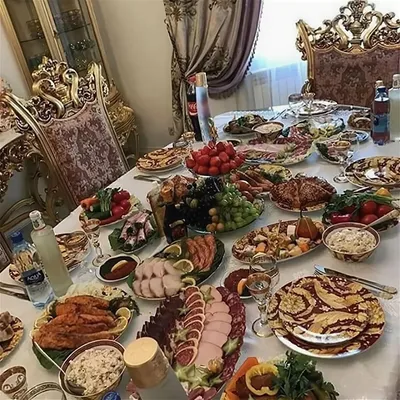 Подарочный торт накрытый стол с самым вкусным № 873 стоимостью 15 800  рублей - торты на заказ ПРЕМИУМ-класса от КП «Алтуфьево»