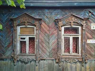 Наличники на окна деревянные, цена в Перми от компании CТОЛЯРКА59