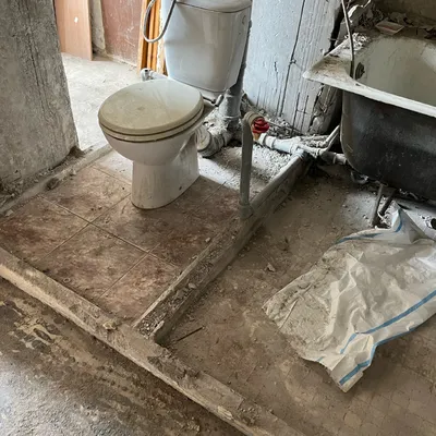 Ванная комната и туалет в черно-белой плитке Керамин - Органза и Монро