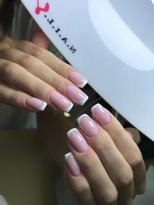 Акриловое наращивание ногтей в студии Nails - N.A.I.L.S. Russia - лучшая  сеть студий маникюра и педикюра в Москве