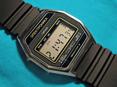 Наручные электронные часы черного цвета с подсветкой 8 режимов (100113)  (ID#1972586825), цена: 330 ₴, купить на Prom.ua