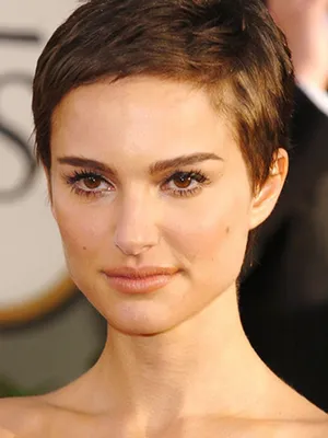 natalie portman short hair - Google-Suche | Super short hair, Hair  evolution, Short hair pixie cuts