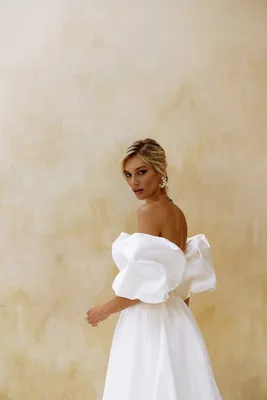 Купить свадебное платье Уэнздей Наталья Романова из коллекции 2024 года в  салоне «Мэри Трюфель» в Москве