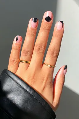 29 Negative Space Manicures Perfect for Any Occasion