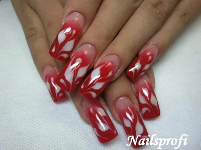 Курс аппаратный маникюр компании Nayada Nails