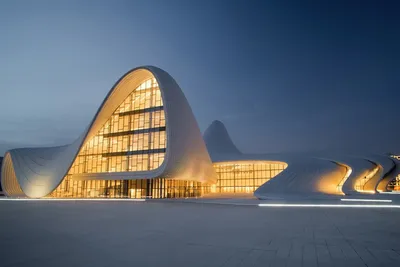 10 необычных зданий мира