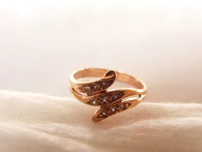 оригинальные золотые кольца | Silver rings, Jewelry, Wedding rings