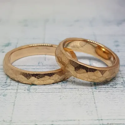 Необычные обручальные кольца WAVY на заказ из белого и желтого золота,  серебра, платины или своего металла