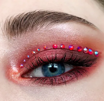 Необычный макияж глаз (ФОТО) - trendymode.ru