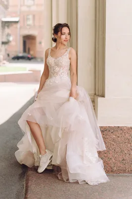 Под свадебным платьем невесты много секретов - Gabbiano