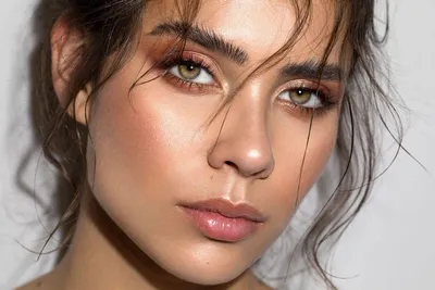 Перманентный макияж бровей в технике теневая растушевка с эффектом амбре,  сделанная на невыщипанные брови. 💫 акварельные губы💫 Красивые… | Instagram