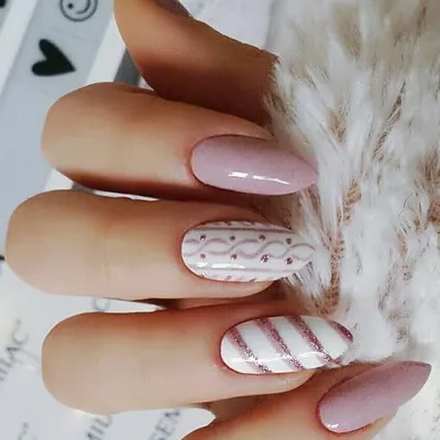 Stylish_nails_israel - Какой маникюр сделать на Новый год 2023? Красивый новогодний  маникюр должен не только подходить к вашему образу, но и быть модным и  эффектным. И, хорошо бы, если бы удалось угодить