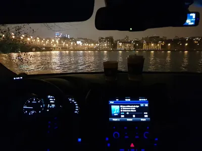 Ночная фотосессия автомобиля Audi RS6 в Москве