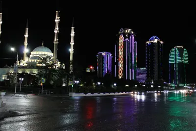 Ночной Грозный - столица Чечни. Наша поездка туда. | Диман из Киржача | Дзен