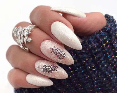 5 причин сделать маникюр и педикюр / Sunset Nail Studio