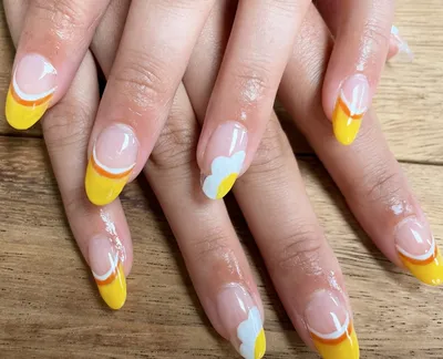 9 Natural Nail Designs To Try In 2023