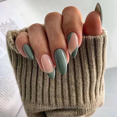 Дизайн ногтей 2023-2024🦋 on Instagram | Green nails, Cute nails, Minimal  nails