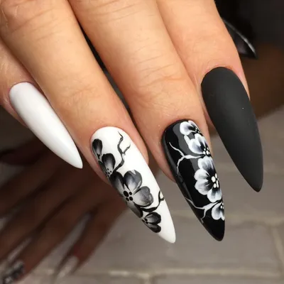 маникюр черно белый дизайн ногтей | Длинные ногти, Красивые ногти, Нейл-арт