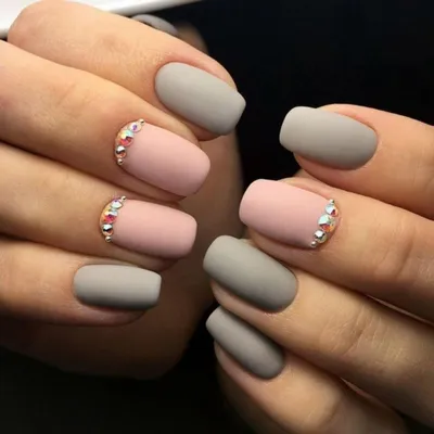 Простой зимний маникюр - 20Nails