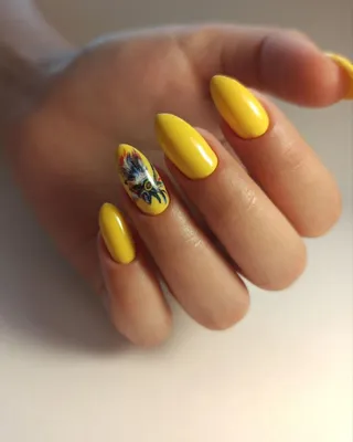 Дизайн ногтей желтого цвета 2023 солнечный маникюр фото | Henna nails,  Acrylic nails coffin short, Nail designs