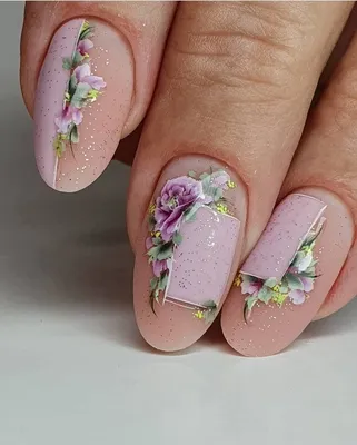 Pin by IRINA on 1.3. Китайка, Жостово, Гжель, Хохлома | Floral nails, Nail  art designs, Flower nails