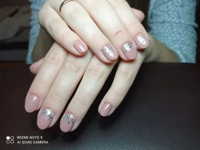 Pin by IRINA on 1.3. Китайка, Жостово, Гжель, Хохлома | Floral nails, Xmas  nail art, Rose nail art