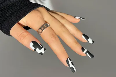 Квадрат — самая модная форма ногтей в этом сезоне