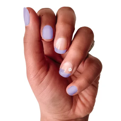 30 Cute Ways To Wear Pastel Nails : Daisy and Lavender French Outline Tip  Nails I Take You | Wedding Readings | Wedding Ideas | Wedding Dresses |  Wedding Theme