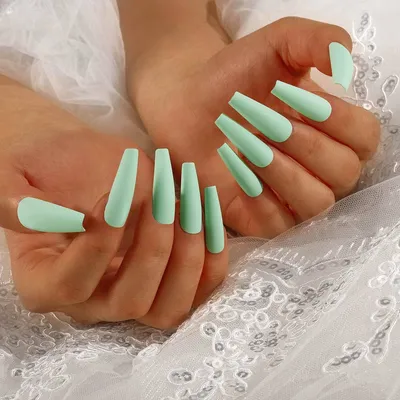 Amazon.com: EchiQ Mint Green Tips Press On Nails, Glossy Gel Polish DIY  Finishes False Nail Finger Tips, Fresh French Tips, Gift Daily Date Faux  Ongles, Reusable Professional, Short Medium Oval : Beauty