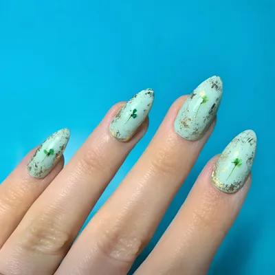 Mint Green/white gel nails : r/Nails