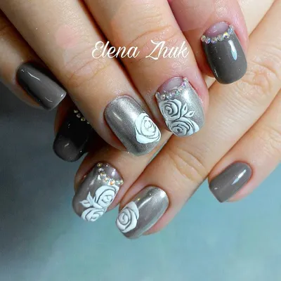 Голографическая втирка Серебряная Вспышка №1078 Zoo Nail Art 1 г купить в  магазине NailBox за 100 р. и другие втирки и пигменты бренда Zoo Nail Art