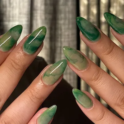 40+ Trendy Ways To Wear Green Nail Designs : Pine Green Nail Art Design