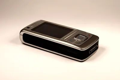 Nokia 6200 | Konrad Czernicki | Flickr