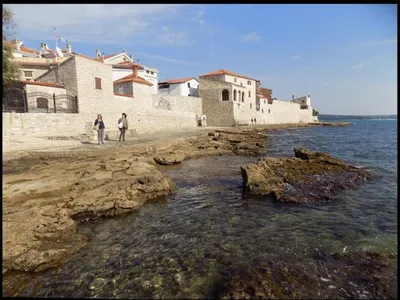 Ботель The Sea Lodges Novigrad - Bootshaus Floating Sea House Новиград,  Хорватия – забронировать сейчас, цены 2024 года