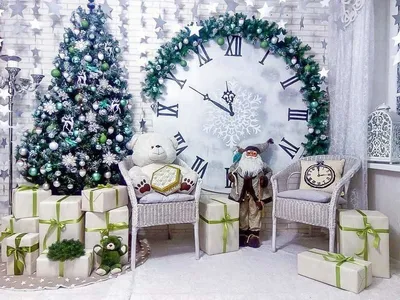 Новогодняя фотозона часы с елочной гирляндой - купить в Москве | SharFun.ru