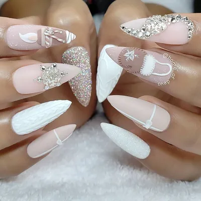 2020 Новогодний маникюр 2020. 230 фото маникюр на Новый год. | Winter  nails, Xmas nails, Christmas nail art designs