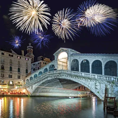 Новогодняя Венеция 2024: Лучшие Предложения по Досугу и Жилью