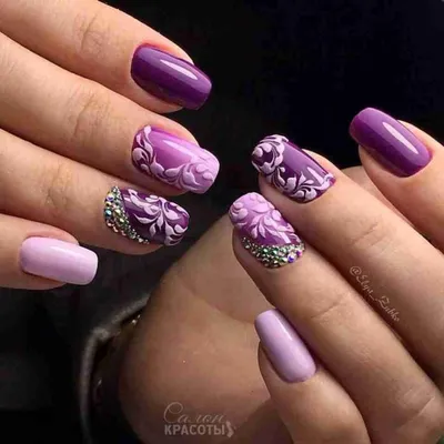 Шикарный маникюр: фото самых красивых ногтей | Purple nail art designs,  Purple nails, Purple nail designs
