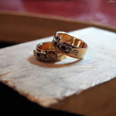 Обручальные кольца изготовлены на заказ 1 кольцо- ширина 3 мм, вес 2,85 гр,  17,5 р-р, ст-ть изготовления 11.. | ВКонтакте