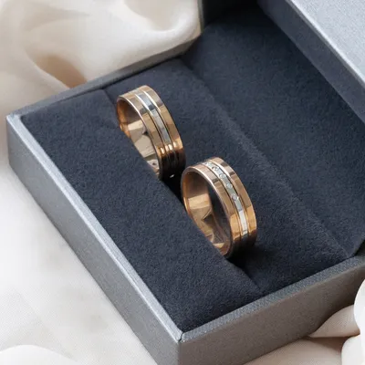 Обручальные кольца «Золотой век» из комбинированного золота | Обручальные  кольца, Дизайнерские обручальные кольца, Женские кольца