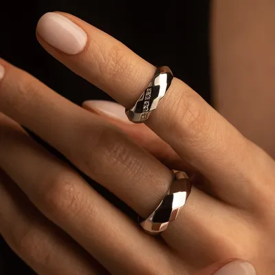 Обручальные кольца с эмалью на заказ - Ювелирная Мастерская