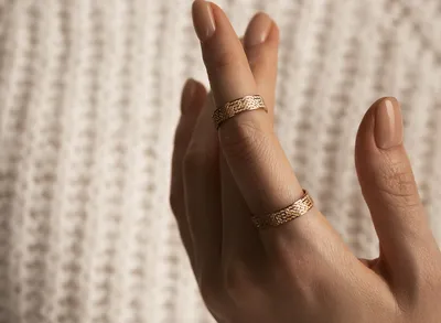 Пара Обручальные серебряные кольца с золотыми накладками - можно с камнями  можно без камней любой размер (ID#1883532959), цена: 3949 ₴, купить на  Prom.ua